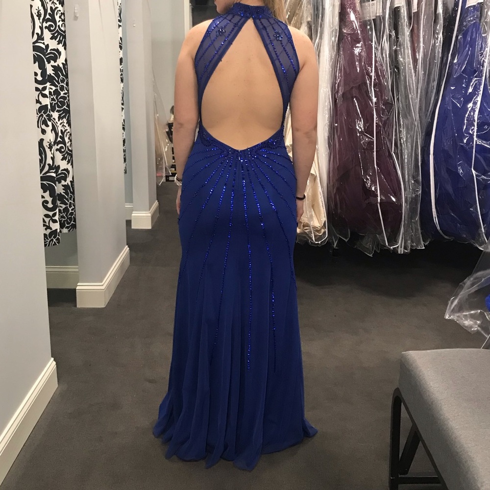Beautiful Royal Blue Sean Collection Prom Dress!! - Picture 4 of 6